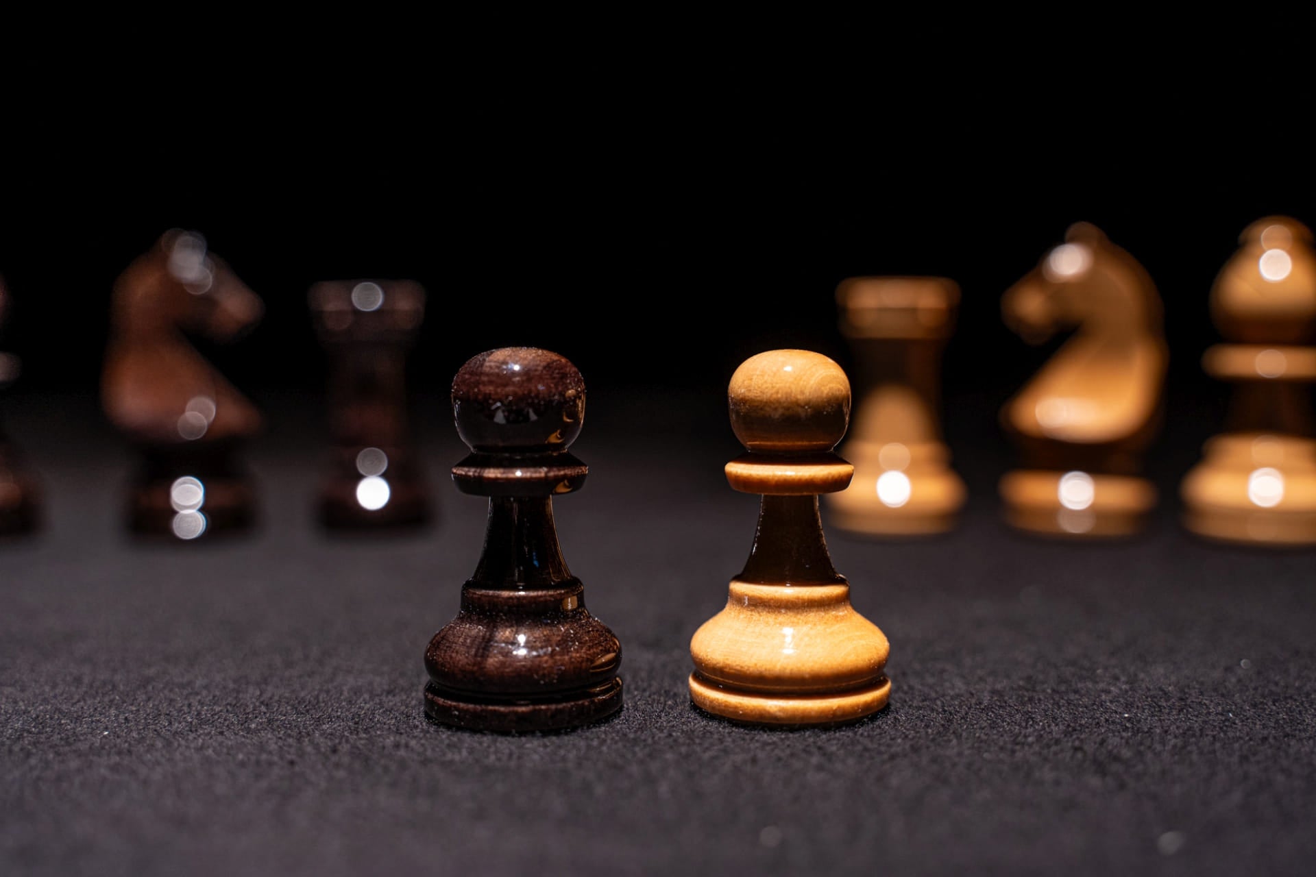 Bauern des Figurensatzes Vanas in glänzend