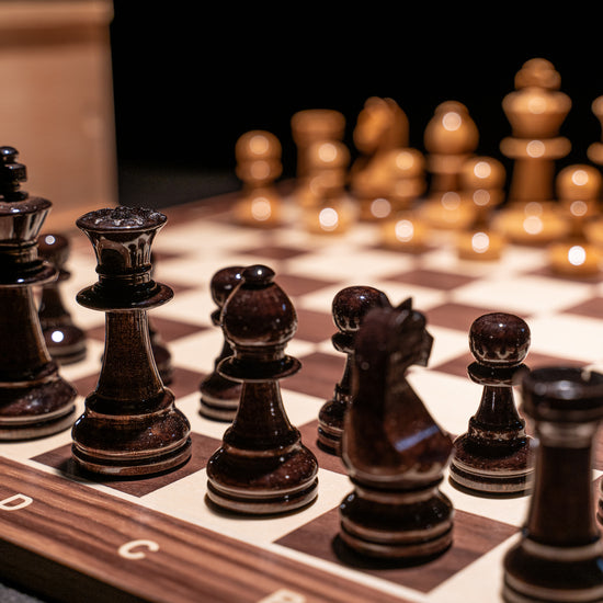 Trailer des Schachspiels Marisapo in glänzend